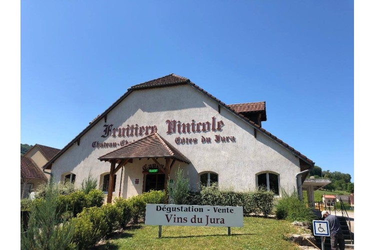 batiment de la fruitière vinicole de voiteur